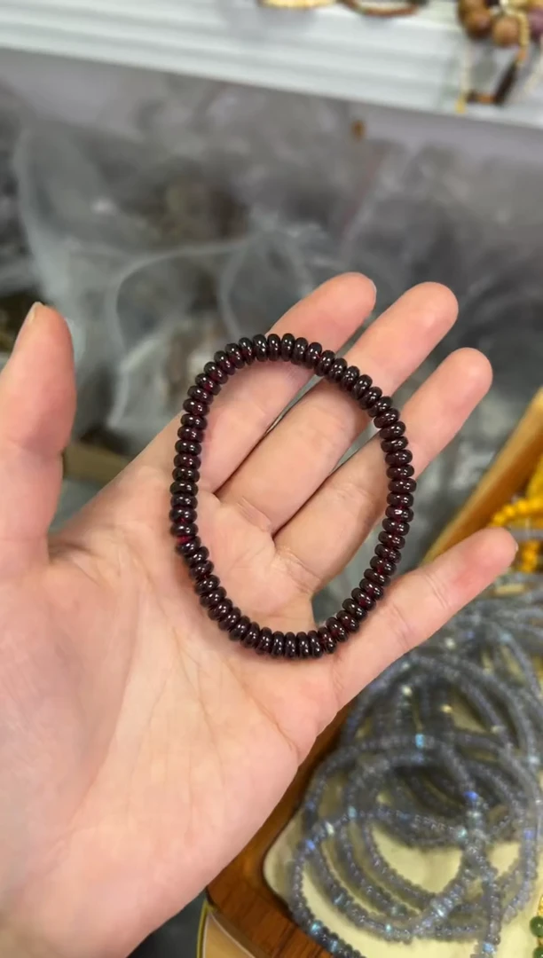 【闪购商品】石榴石手链未镶嵌石榴石精工蝶珠款手链[0019]