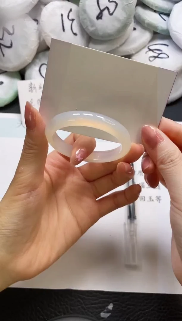 石英质玉手镯未镶嵌D167-50