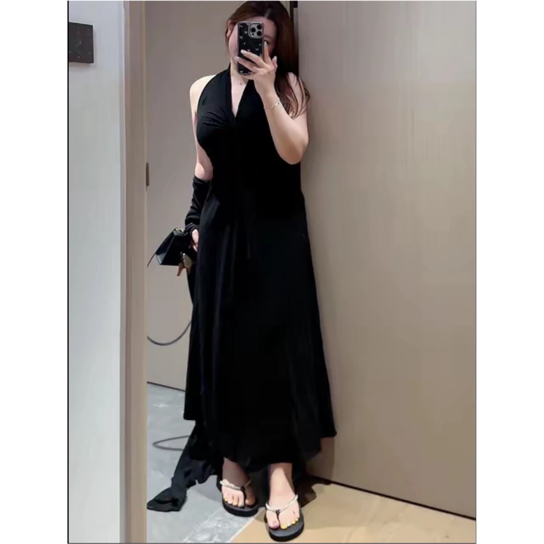 【一茹】胖MM法式V领修身显瘦露肩挂脖连衣裙收腰气质小众设计长裙