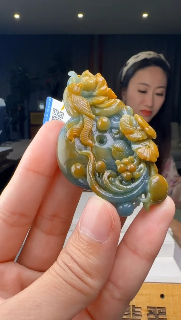 【闪购商品】翡翠吊坠(不含链)未镶嵌XM@@960Q3J13534