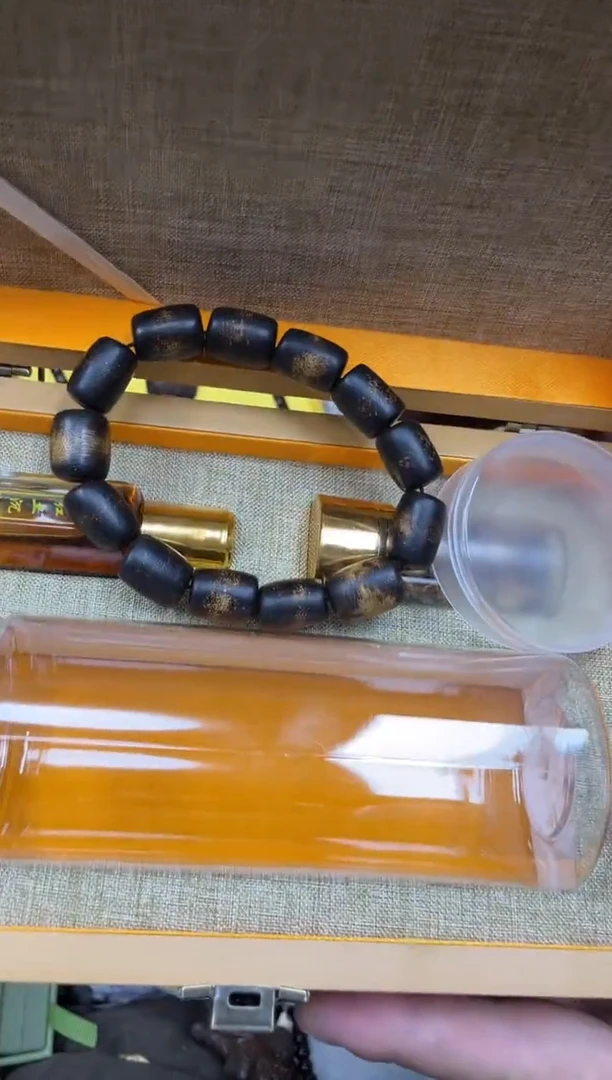 【闪购商品】大叶紫檀（黑酸枝木类）