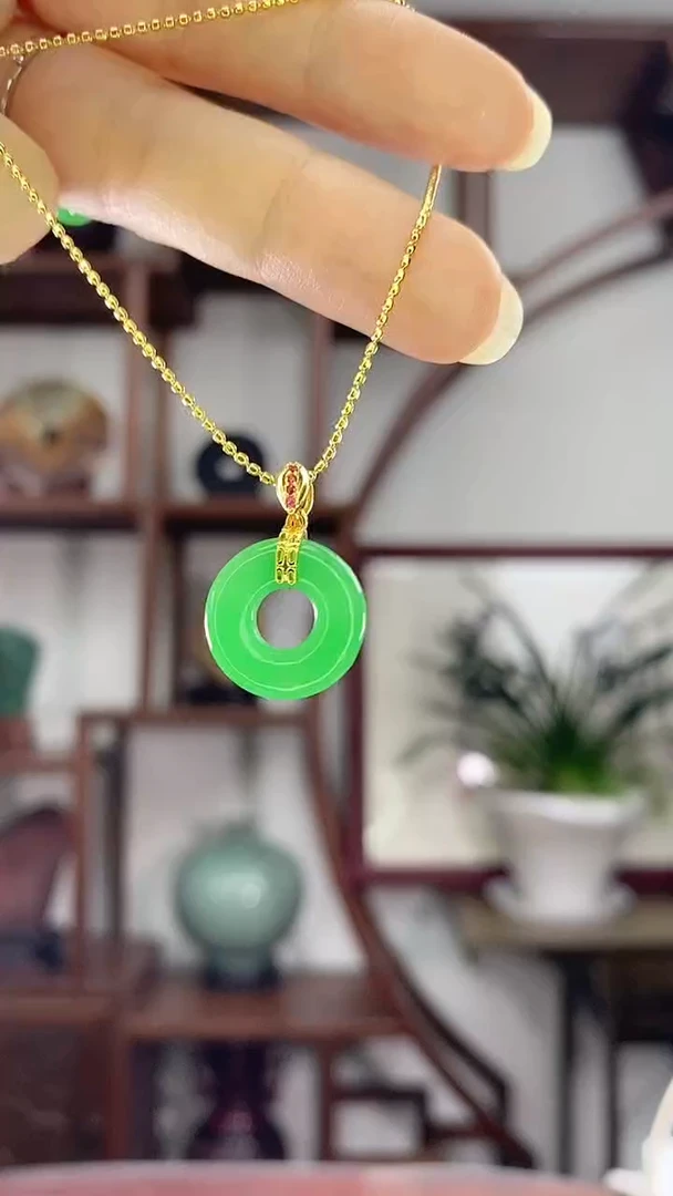 翡翠未镶嵌吊坠(赠链)X28阳绿甜甜圈