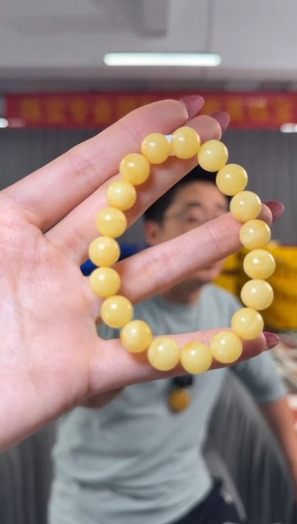 手串蜜蜡未镶嵌俄料鸡油黄白花蜜蜡圆珠单圈手串约10mm