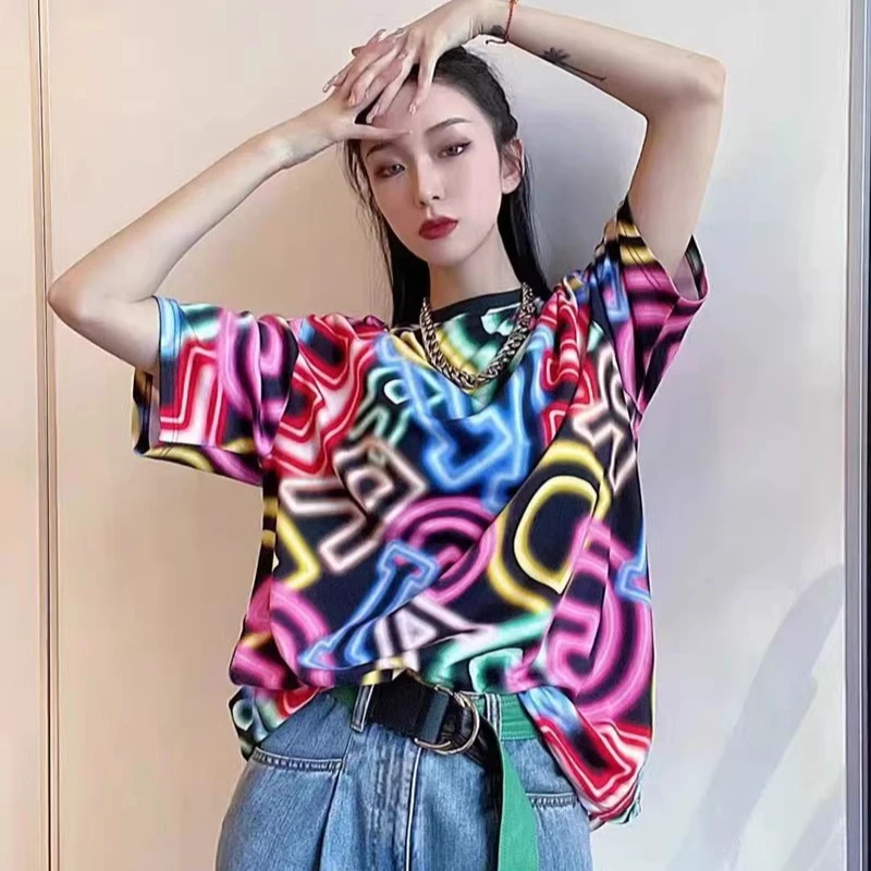 {专柜}商场同款2025春夏新款圆领涂鸦印花短袖宽松T恤女1300365