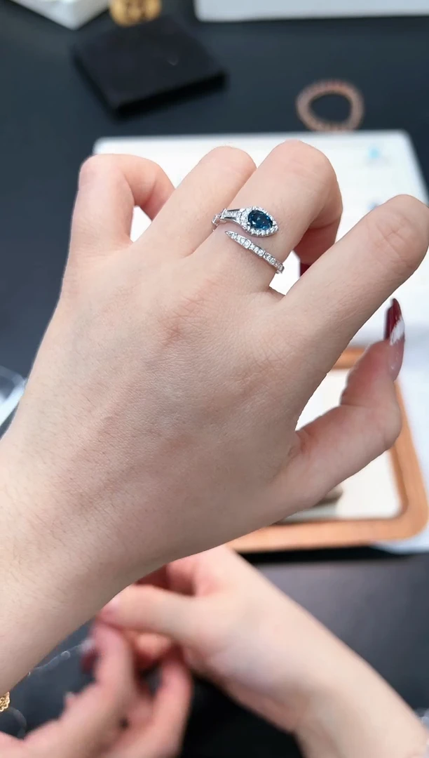 【闪购商品】托帕石戒指银S925镶嵌27h多样性发其一/1个