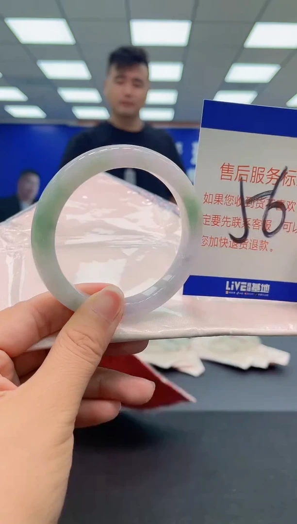 未镶嵌手镯翡翠AAAAAAAAA