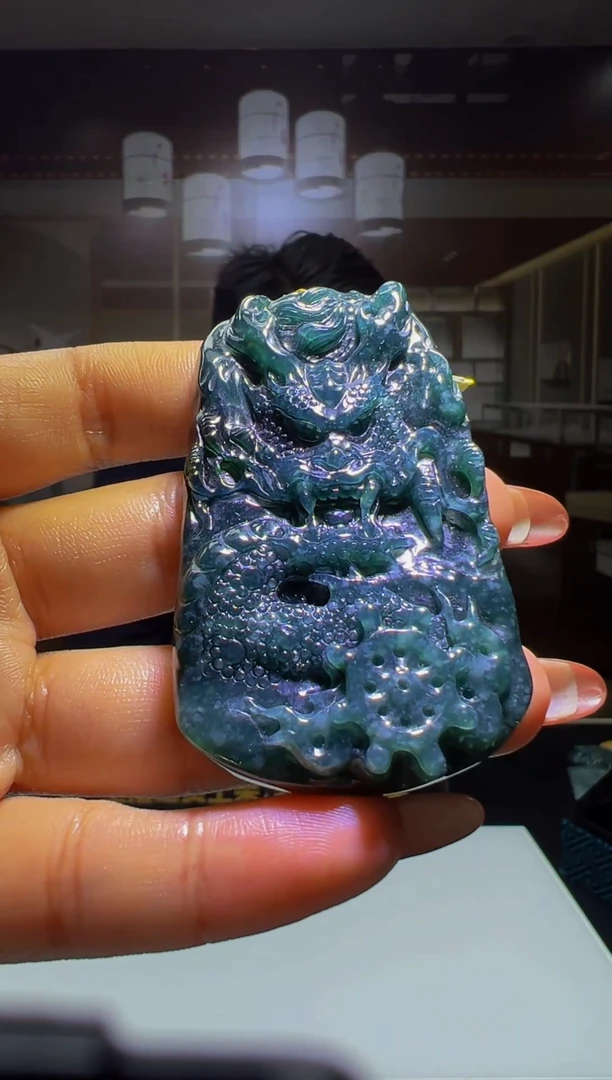 未镶嵌定制翡翠2025-12-22-22