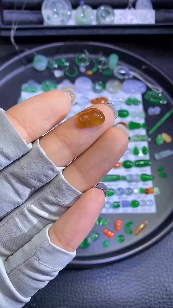 未镶嵌挂件翡翠橘子