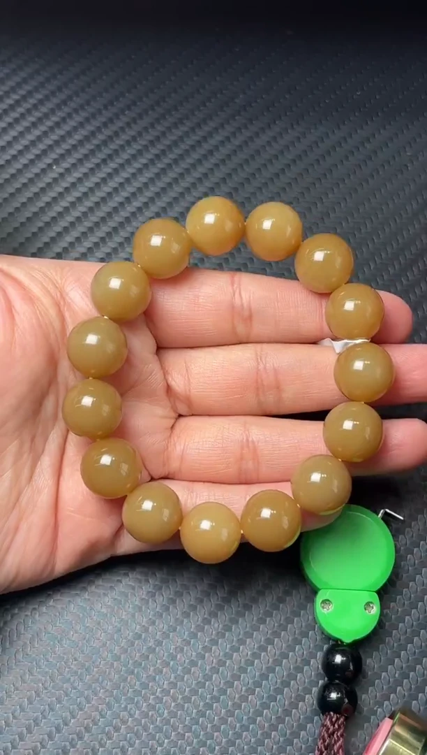 未镶嵌手串和田玉若羌李保国矿微色差卡14m