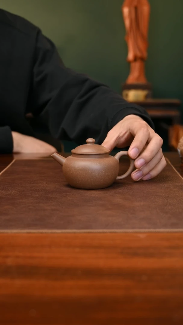 紫砂茶壶胡敏华明式巨轮 老段170cc