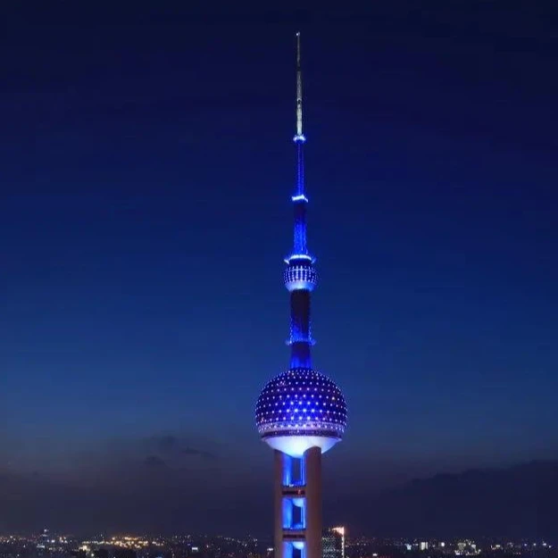 E07新款爆款女包的单肩斜跨包