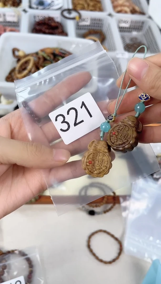 手串维腊木（绿檀）未镶嵌孤品福利单圈手串2