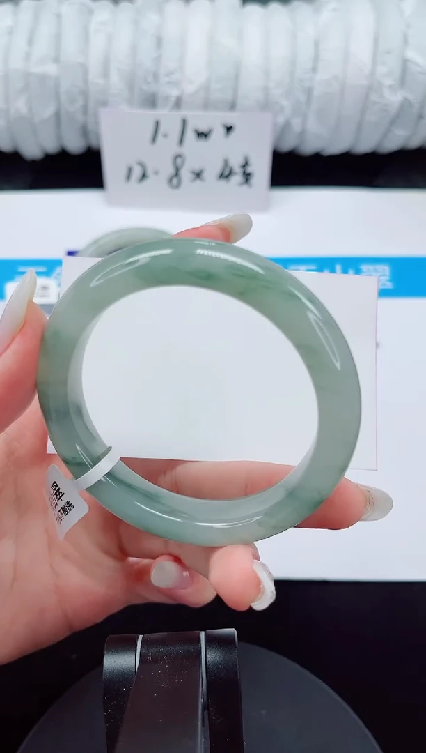 未镶嵌手镯石英质玉217-55/56