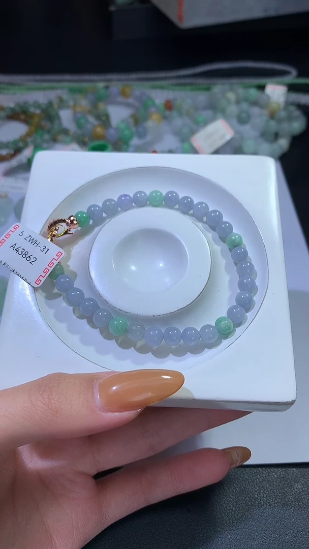 颈饰未镶嵌翡翠ZX018769