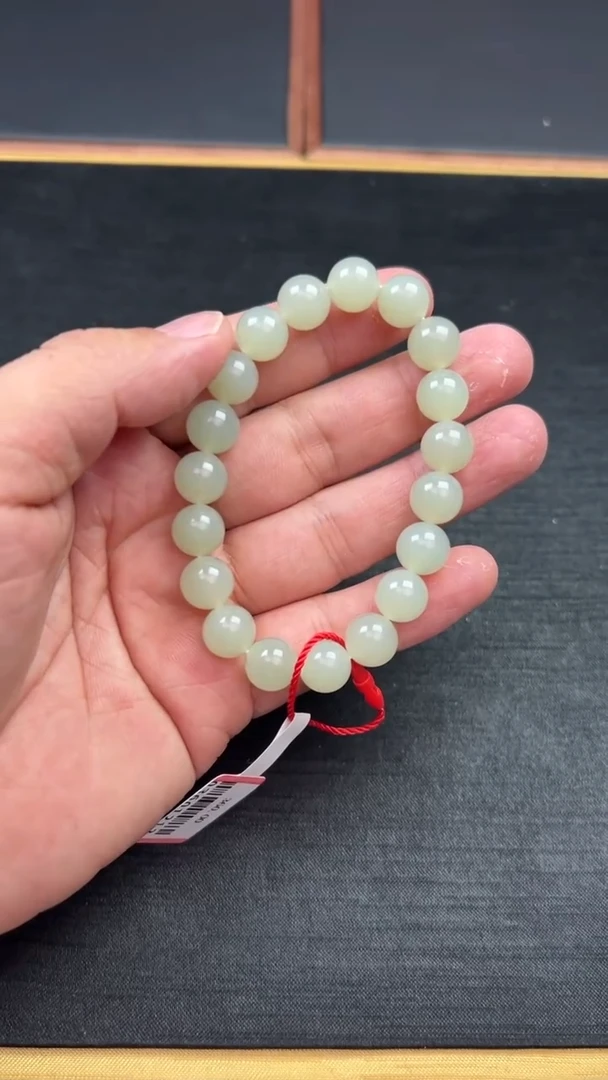 【闪购商品】和田玉（糖玉）手链未镶嵌且末微色差近矿卡10