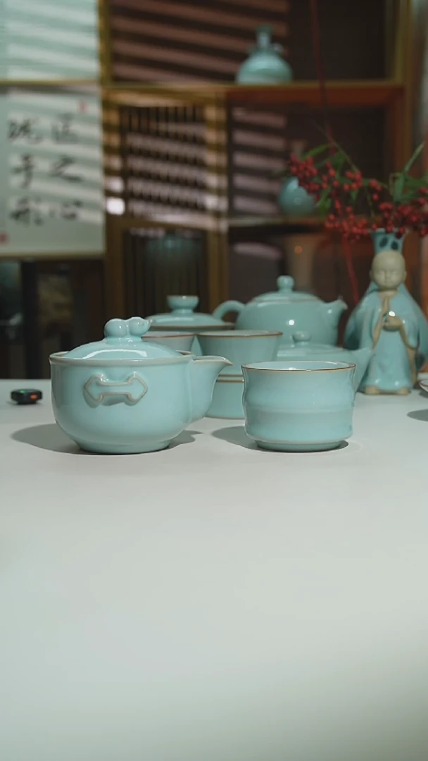珑匠天青手抓壶二级安全包装加天青竹节杯一级
