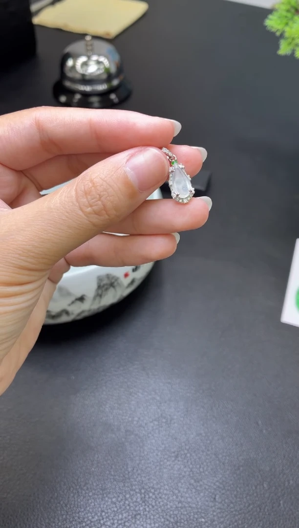 翡翠银S925镶嵌吊坠(不含链)吊坠