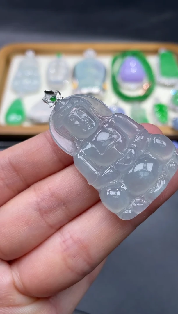 【闪购商品】翡翠颈饰18K金镶嵌19.........