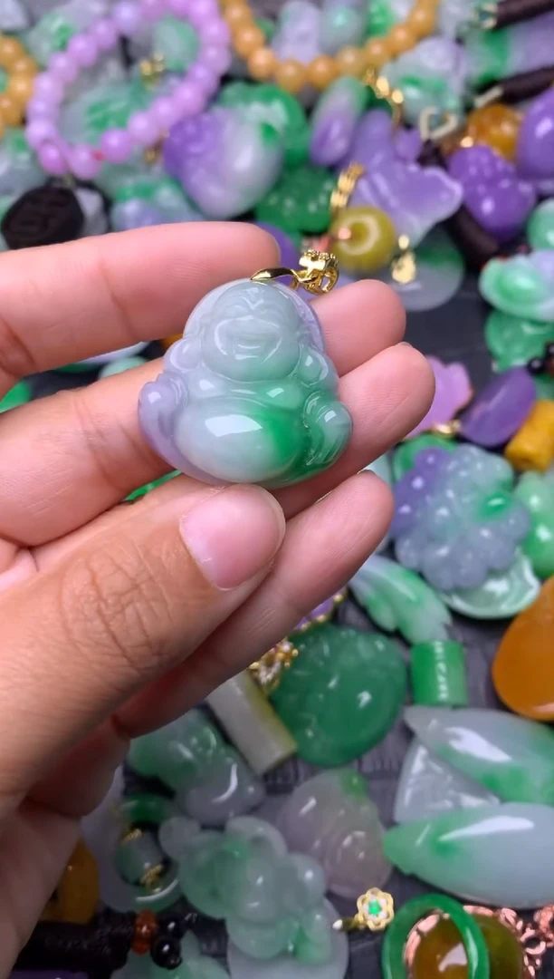 颈饰未镶嵌翡翠缅甸翡翠吊坠