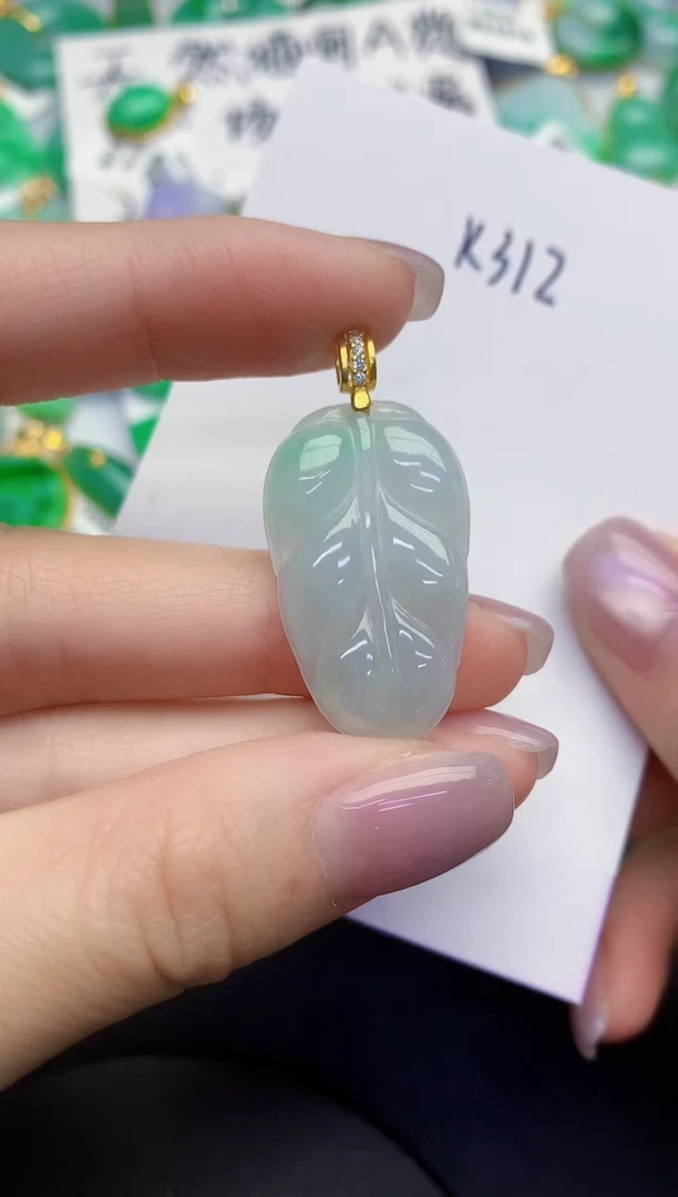 颈饰未镶嵌翡翠缅甸天然翡翠A货