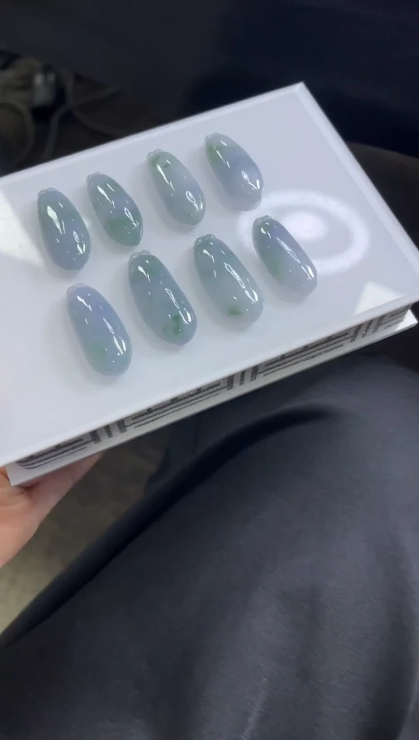 颈饰18K金镶嵌翡翠K308/多样性发一件/配绳子