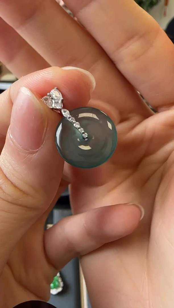 【闪购商品】翡翠吊坠(不含链)银S925镶嵌银镶