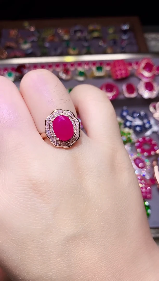 银S925镶嵌戒指红宝石....