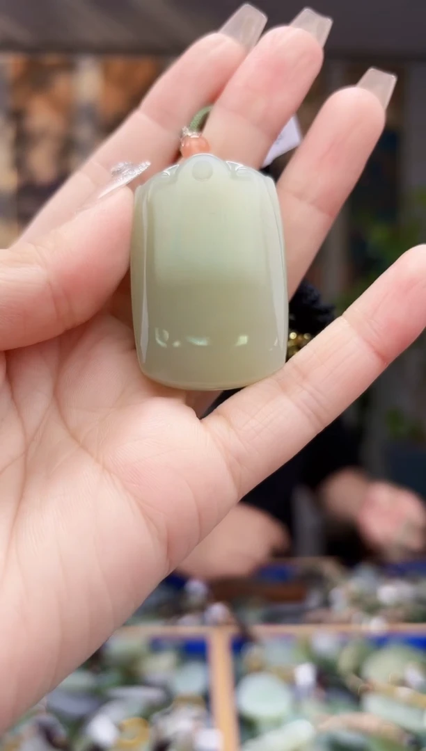 和田玉未镶嵌挂件拍一发一多样性发货