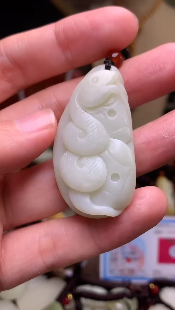 颈饰未镶嵌和田玉新疆料青海料清水和田玉吊坠