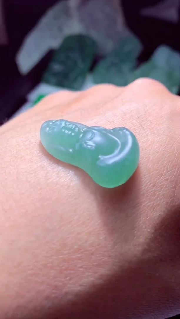 未镶嵌定制翡翠开**心天然缅甸翡翠A货吊坠多样性发货其一