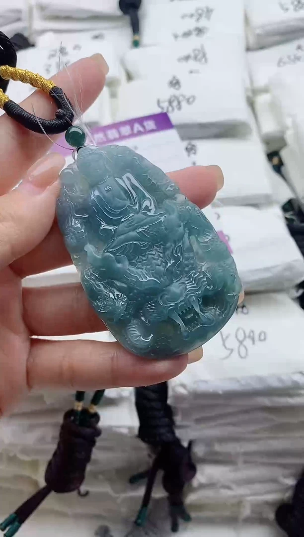 颈饰未镶嵌翡翠8