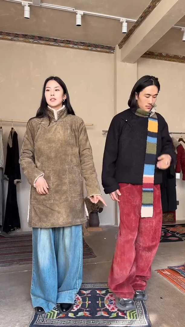 KWC26FW灯芯绒外套S