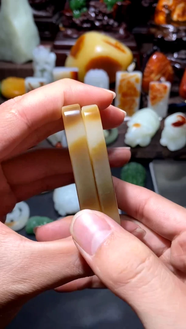 未镶嵌和田玉挂件飞*豆腐干地方好烦好烦