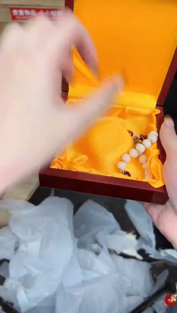 甄得帅文玩阁白玉菩提链接@@SP131