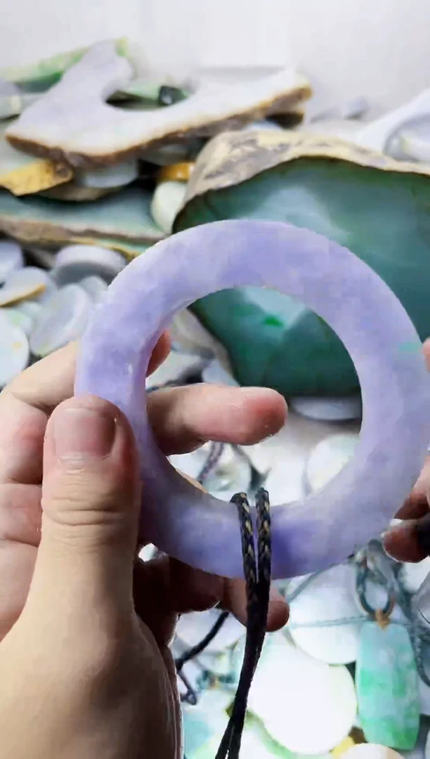 颈饰未镶嵌翡翠缅甸天然翡翠大优惠