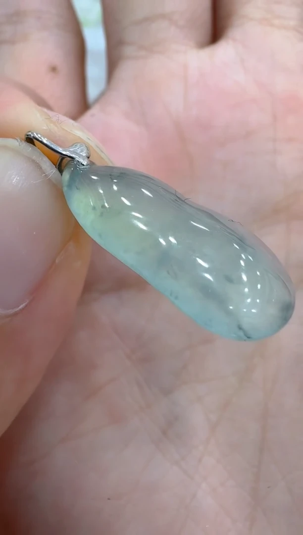 吊坠(不含链)18K金镶嵌翡翠多样性团购发一件