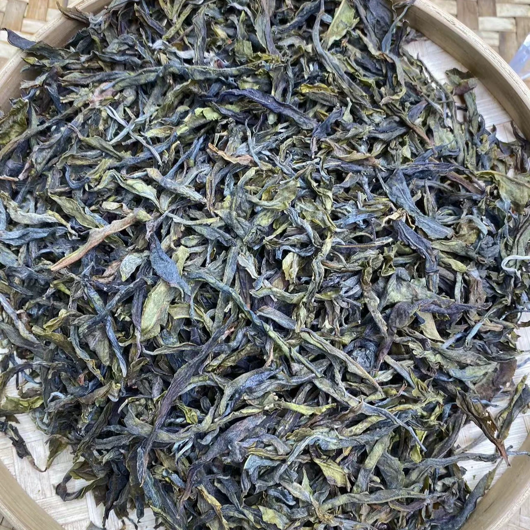 Y0037-2025年老班章古树黑条生茶散茶100克5月8