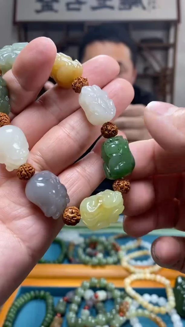 【闪购商品】和田玉挂件未镶嵌74