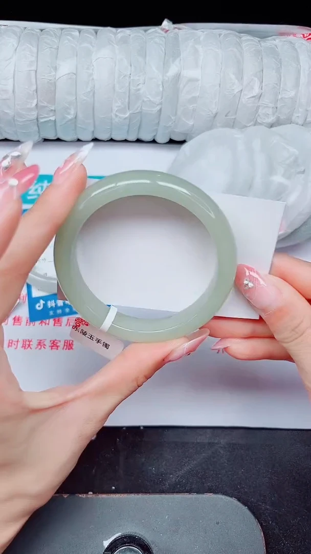 未镶嵌手镯石英质玉314-56/57