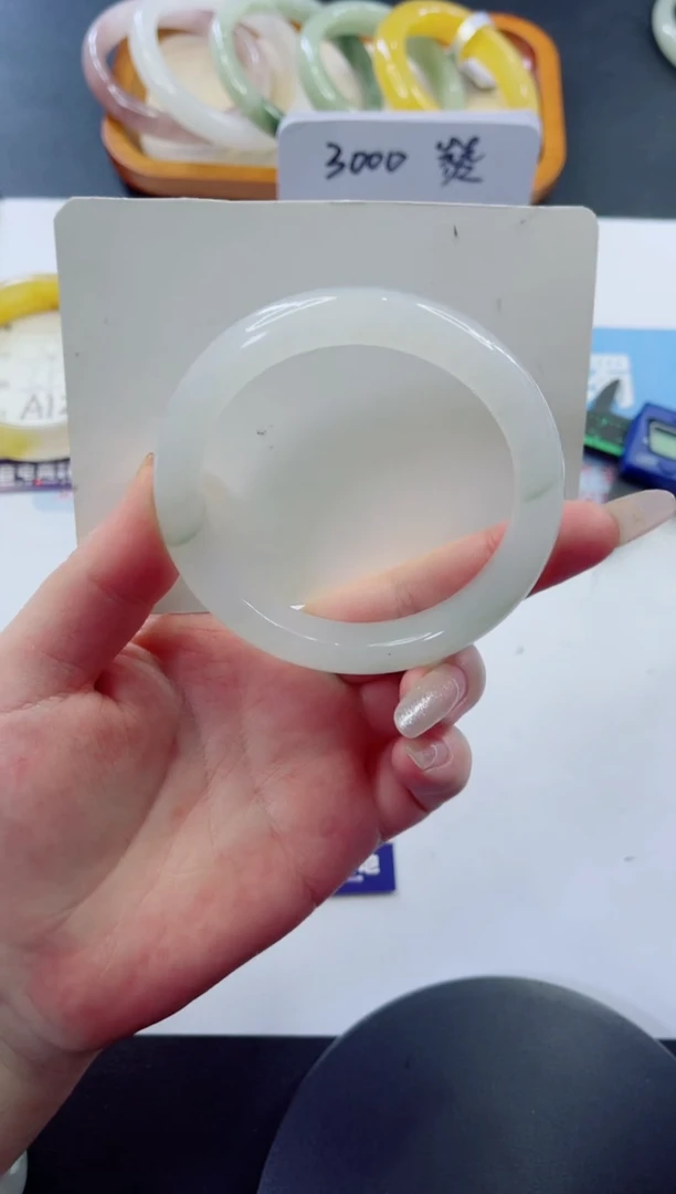 未镶嵌手镯石英质玉多样性发货A123-61