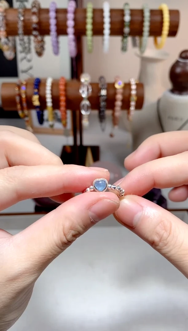 【闪购商品】海蓝宝石戒圈银S925镶嵌爱心