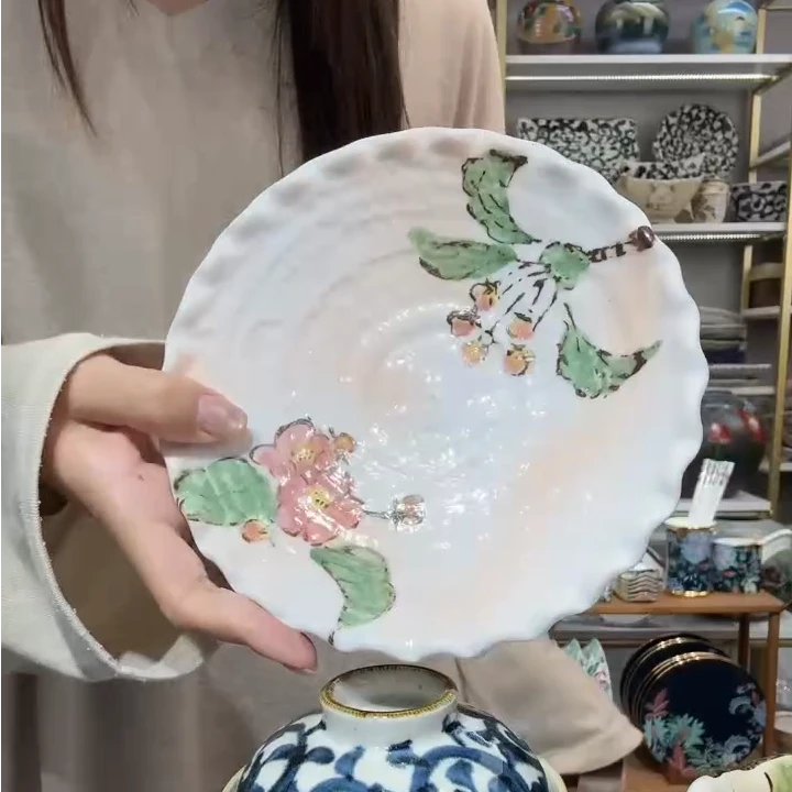 【单支】日本进口Bloom手绘山茶花波浪边圆形平盘16.5cm