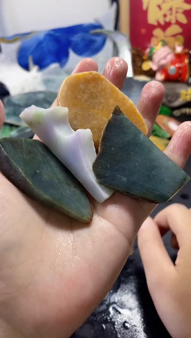 翡翠未镶嵌颈饰019天然翡翠