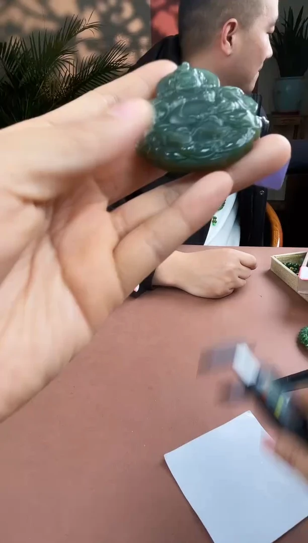 颈饰未镶嵌和田玉a100