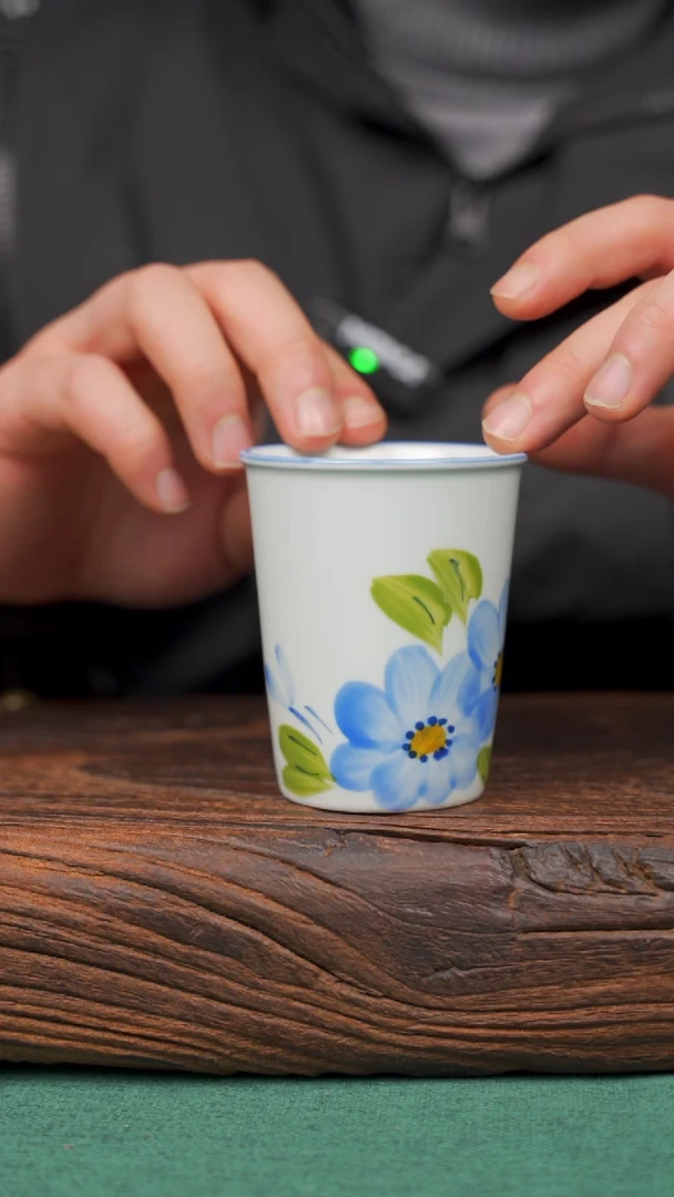 【闪购商品】瓷片15寻一缕瓷香杯釉下手工手绘瓷器