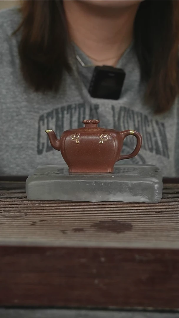 茶壶紫砂77号150CC