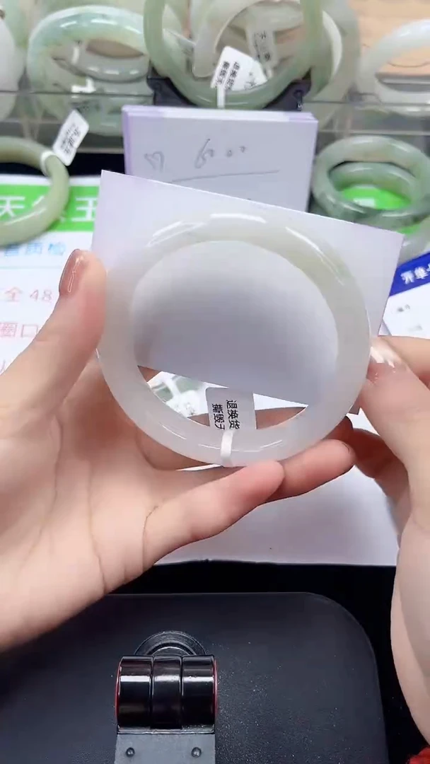 未镶嵌手镯石英质玉238-60/61