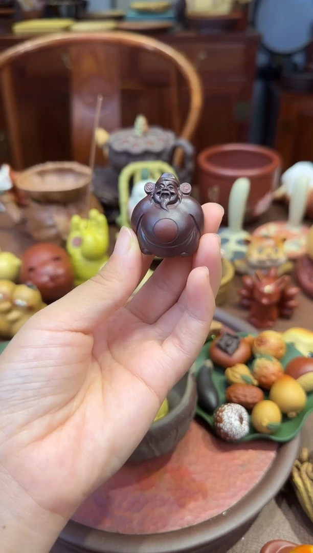 紫砂茶宠紫泥小财神