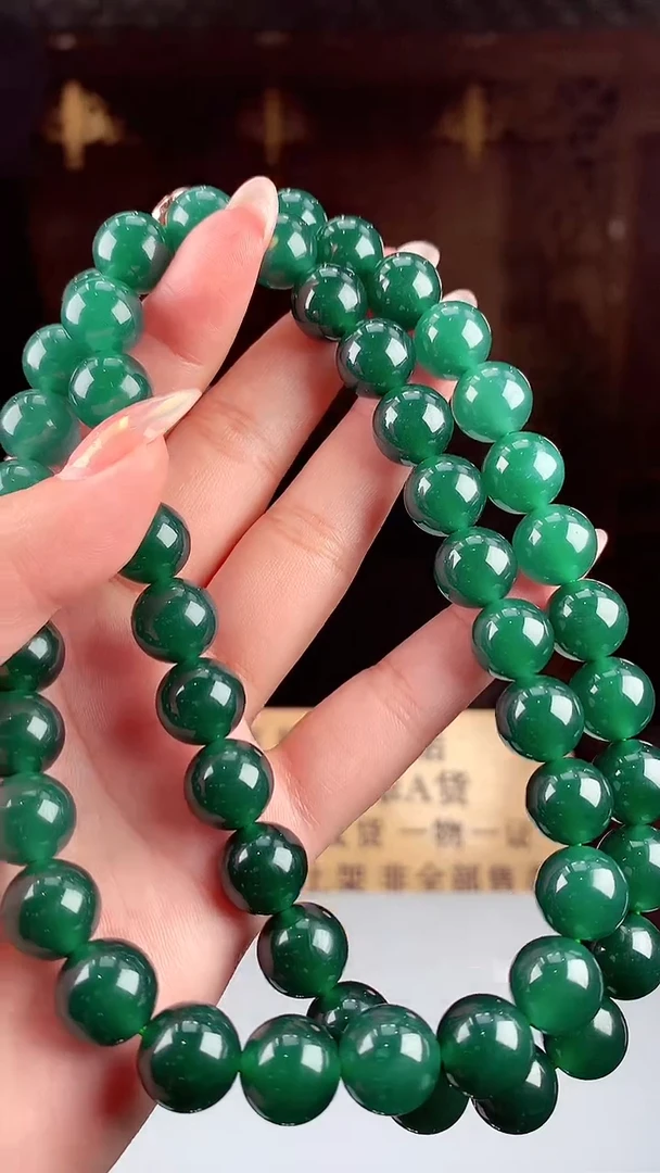 翡翠未镶嵌颈饰天然翡翠（拍一发一）