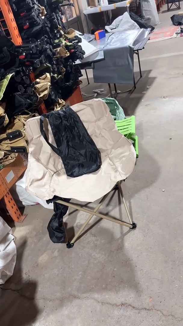 铁U型  低背月亮椅  颜色随机